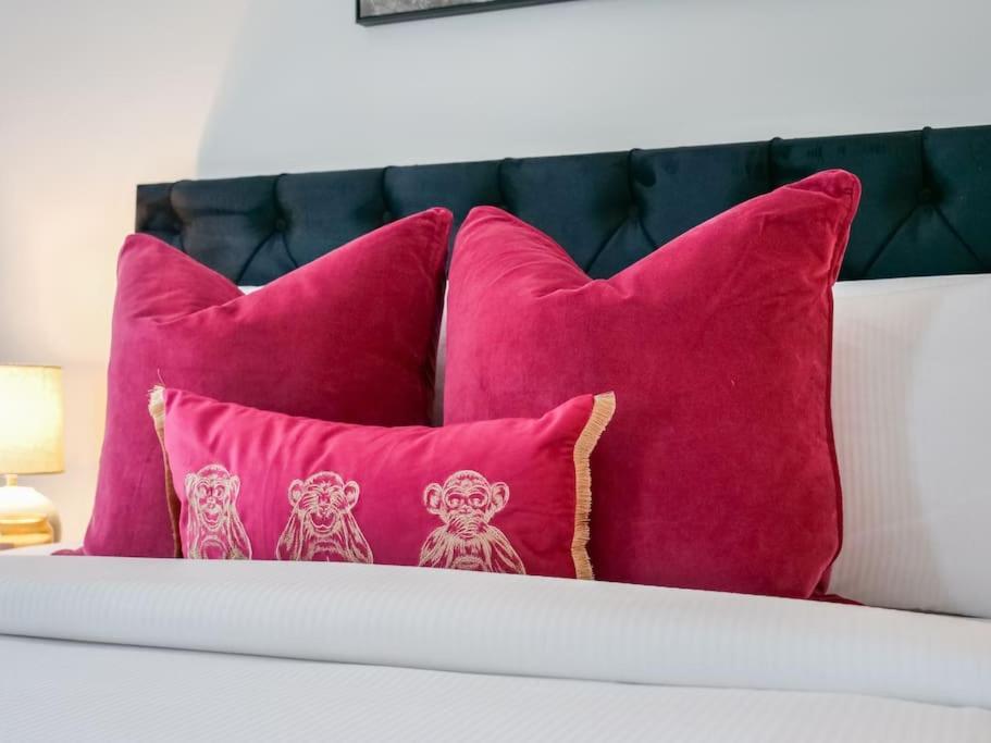 Apartament Stylish Urban Sanctuary With Parking Londyn Zewnętrze zdjęcie