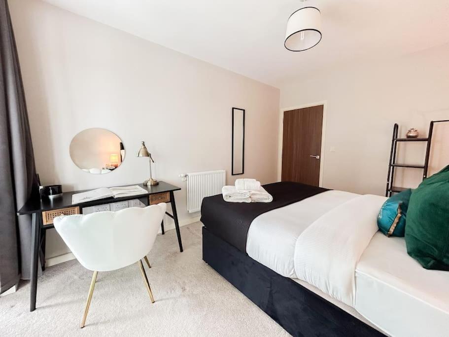 Apartament Stylish Urban Sanctuary With Parking Londyn Zewnętrze zdjęcie