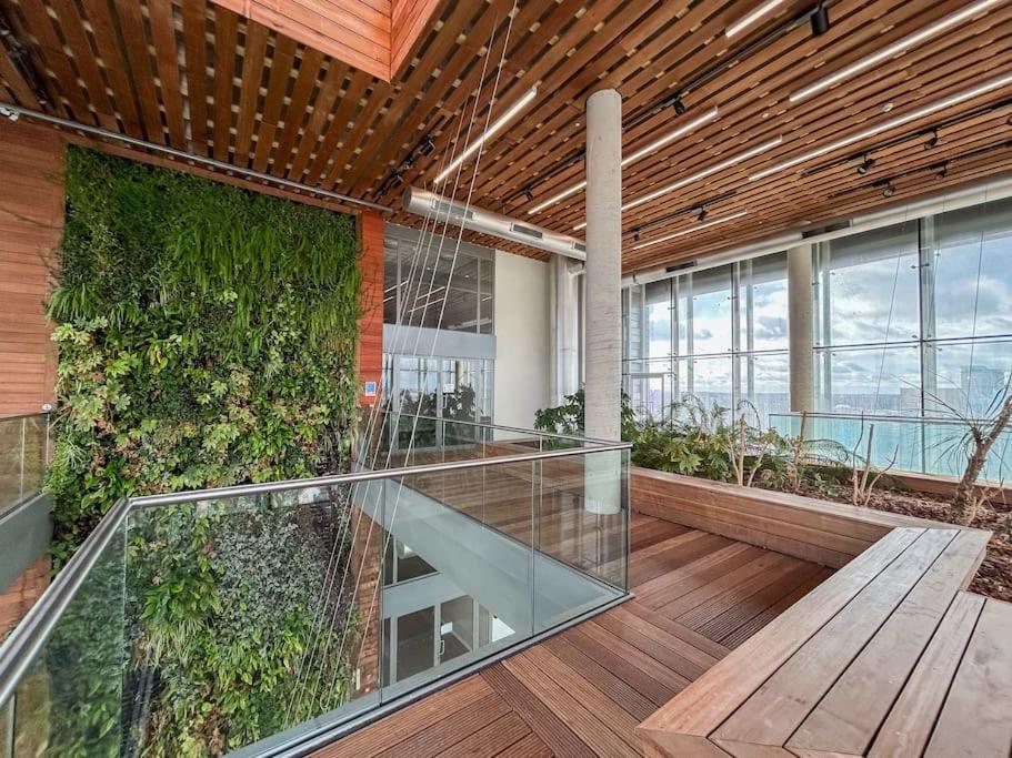 Apartament Stylish Urban Sanctuary With Parking Londyn Zewnętrze zdjęcie